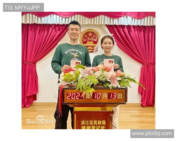 重庆羽毛球队与深圳羽毛球队赛后复盘分析意识差异与战术调整探讨 重庆羽毛球队与深圳羽毛球队赛后复盘分析意识差异与战术调整探讨