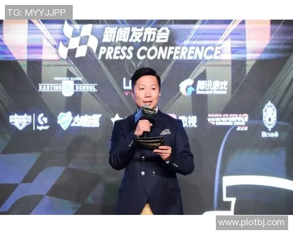 张静专访:从职业赛场到电竞文化的传承与发展之路 张静专访:从职业赛场到电竞文化的传承与发展之路